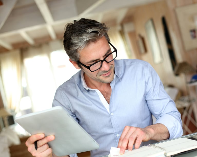 The Hybrid Work Schedule is Here to Stay
